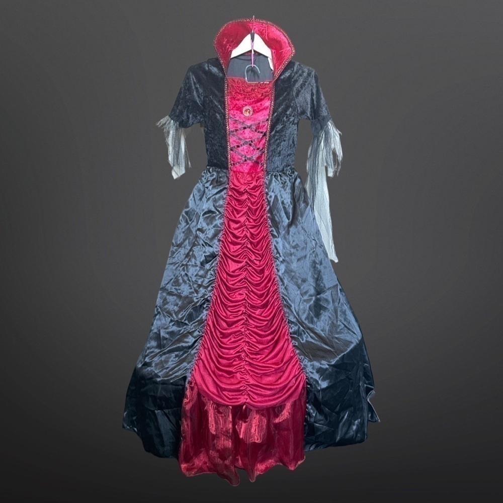 HALLOWEEN /Theatrical Costume for Kids Child Size XL (14-16).